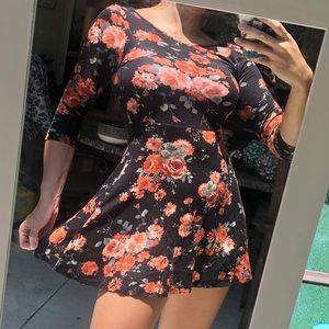 LIKE NEW Urban Outfitters Floral Dress